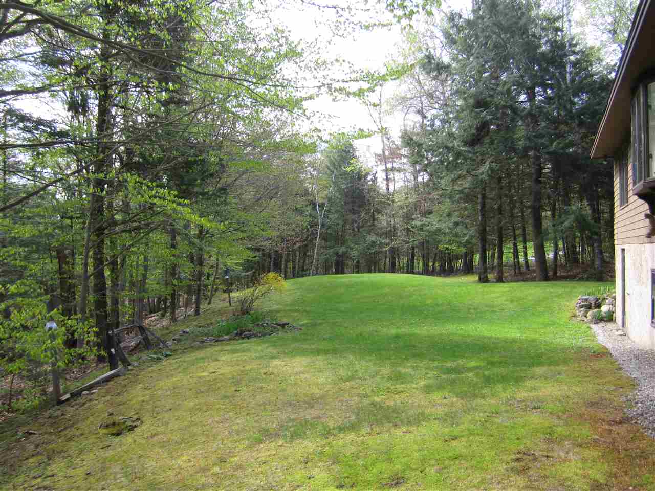 69 Wellswood Road New London, NH 03257 - Photo 24 of 24 Gallery Image 24