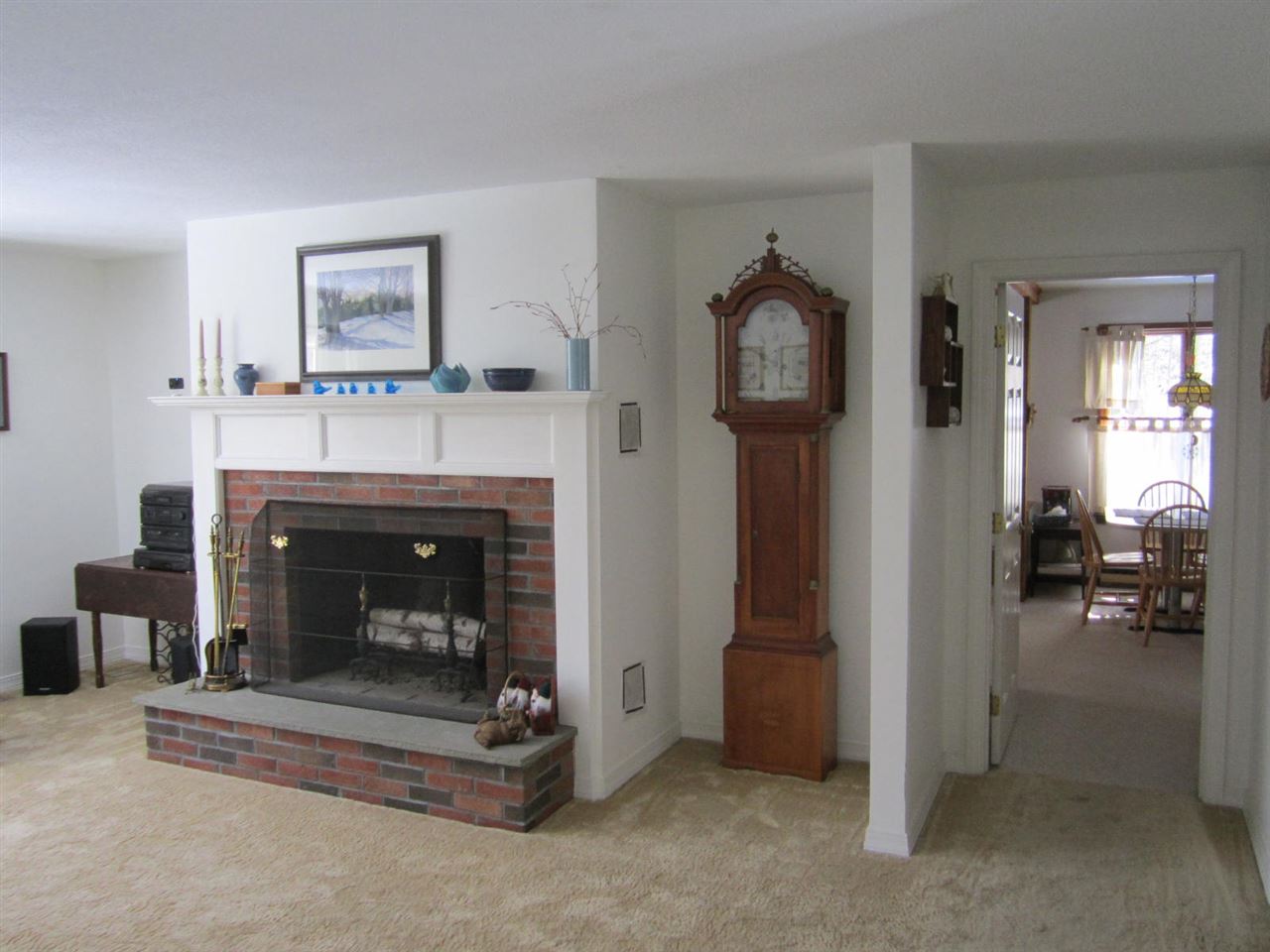 69 Wellswood Road New London, NH 03257 - Photo 10 of 24 Gallery Image 10