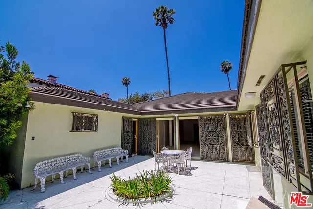 $10,800 | 180 North Highland Avenue, Los Angeles, CA 90036