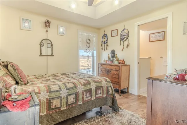 $750,000 | 208 River Road, Hammond, NY 13646