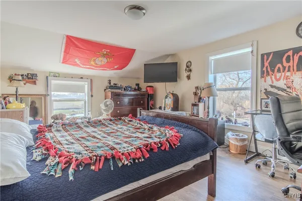 $750,000 | 208 River Road, Hammond, NY 13646