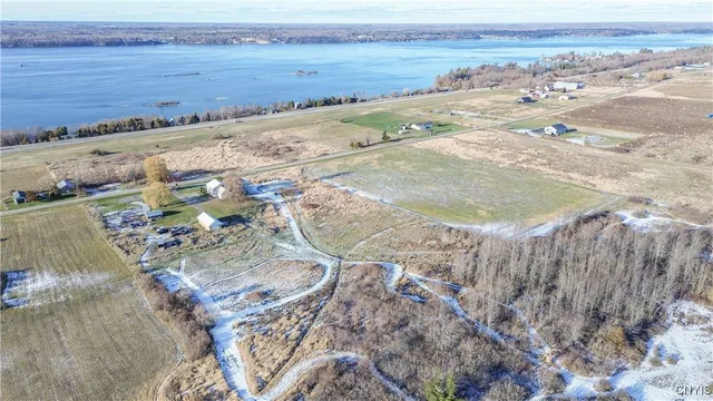 $750,000 | 208 River Road, Hammond, NY 13646