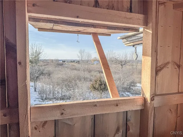 $750,000 | 208 River Road, Hammond, NY 13646