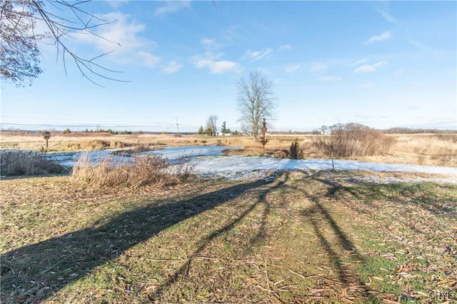 $750,000 | 208 River Road, Hammond, NY 13646