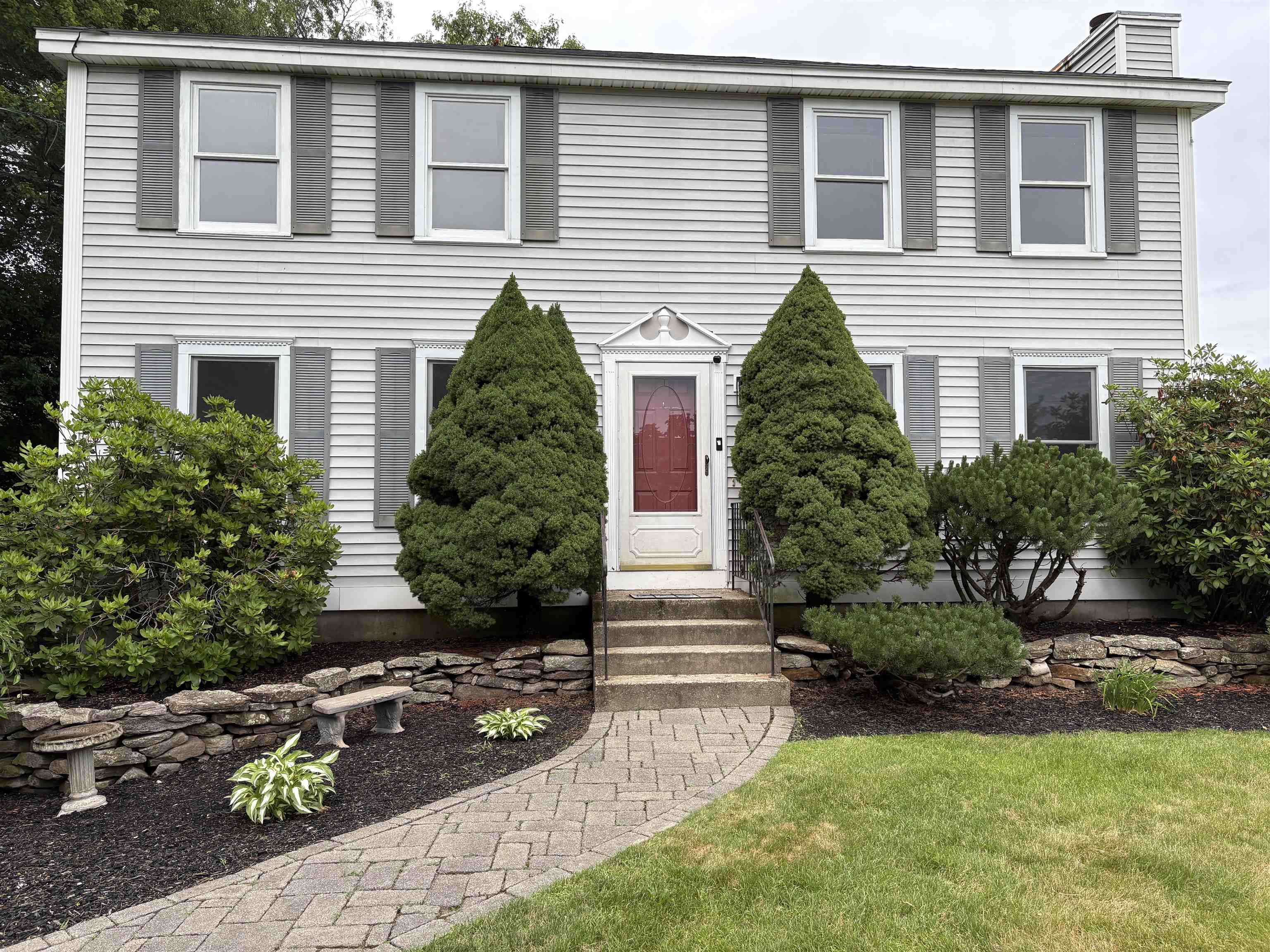 144 Old Derry Road Londonderry, NH 03053 - Photo 2 of 54 Gallery Image 2