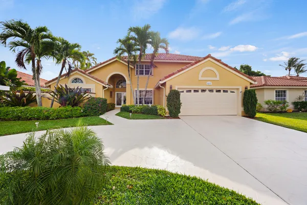 $825,000 | 5597 Descartes Circle, Boynton Beach, FL 33472