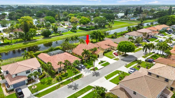$825,000 | 5597 Descartes Circle, Boynton Beach, FL 33472