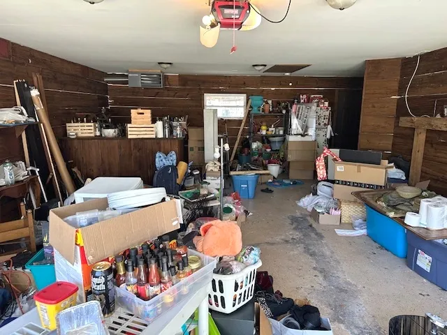 $192,000 | 106 Round House Street, Braidwood, IL 60408