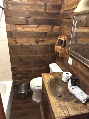 $192,000 | 106 Round House Street, Braidwood, IL 60408