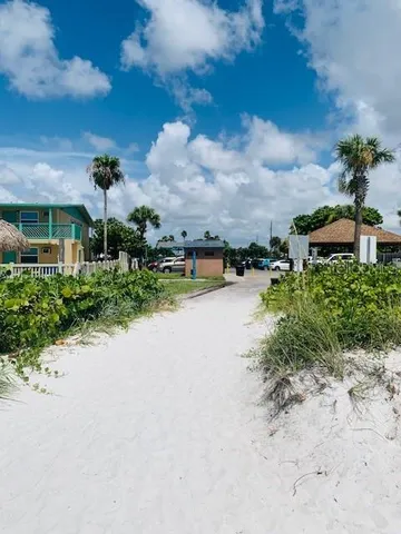 $4,900 | 2109 Bayshore Drive, Belleair Beach, FL 33786