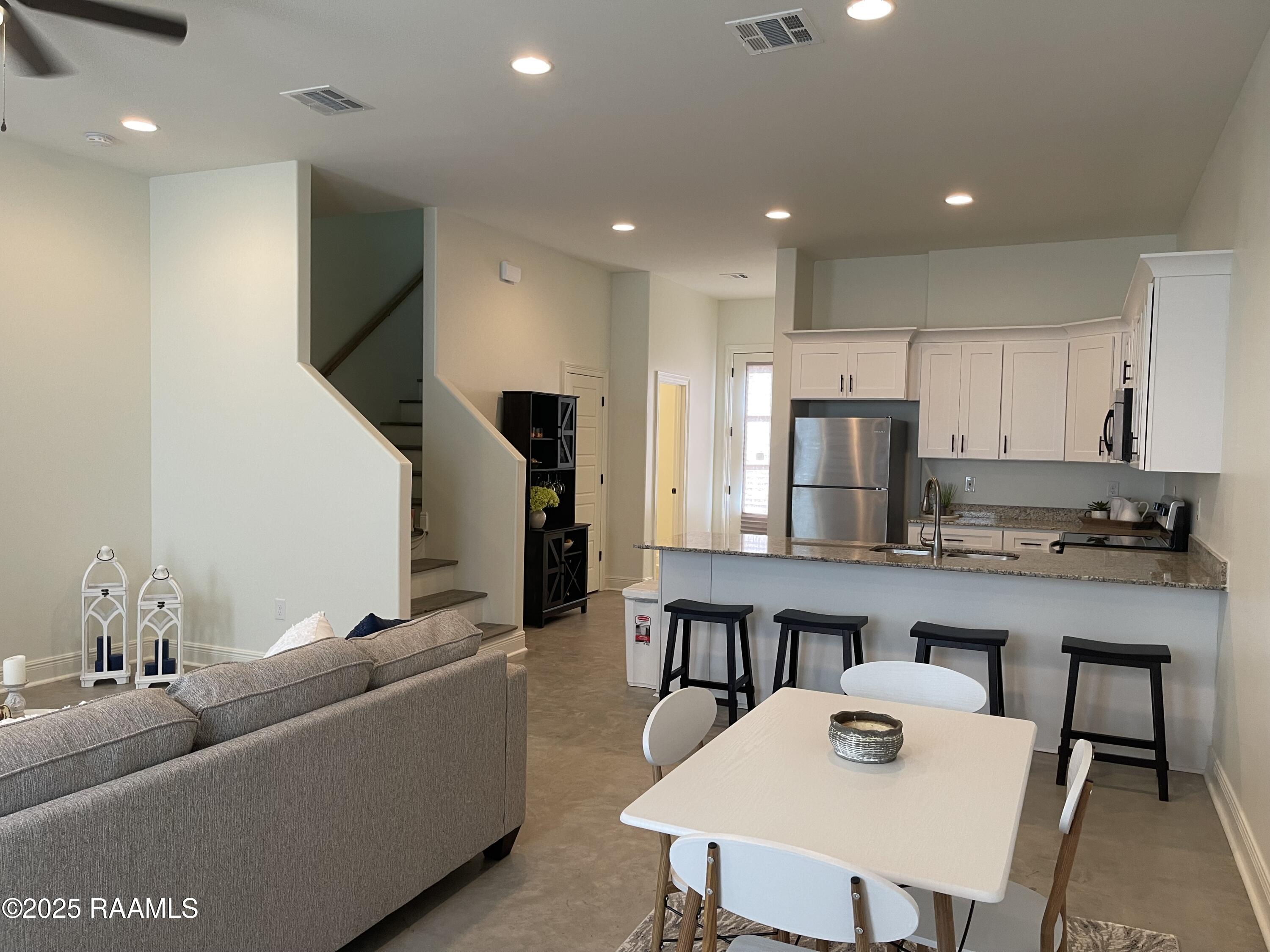 721 Almonaster Road, Unit 14 Youngsville, LA 70592 - Photo 2 of 12 IMG_4431 (1)