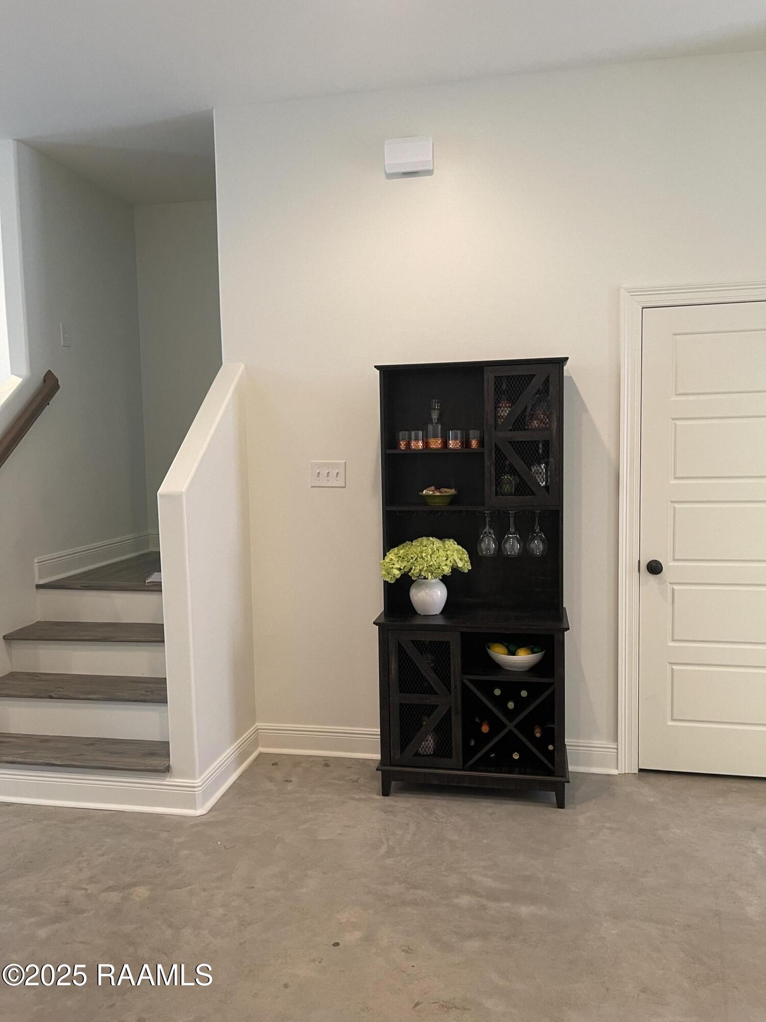 721 Almonaster Road, Unit 14 Youngsville, LA 70592 - Photo 4 of 12 IMG_4428