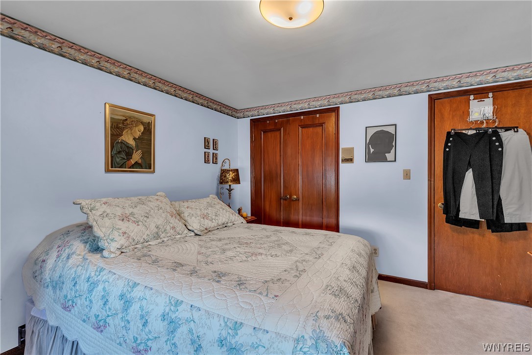32 Brookedge Road Cheektowaga, NY 14043 - Photo 37 of 50