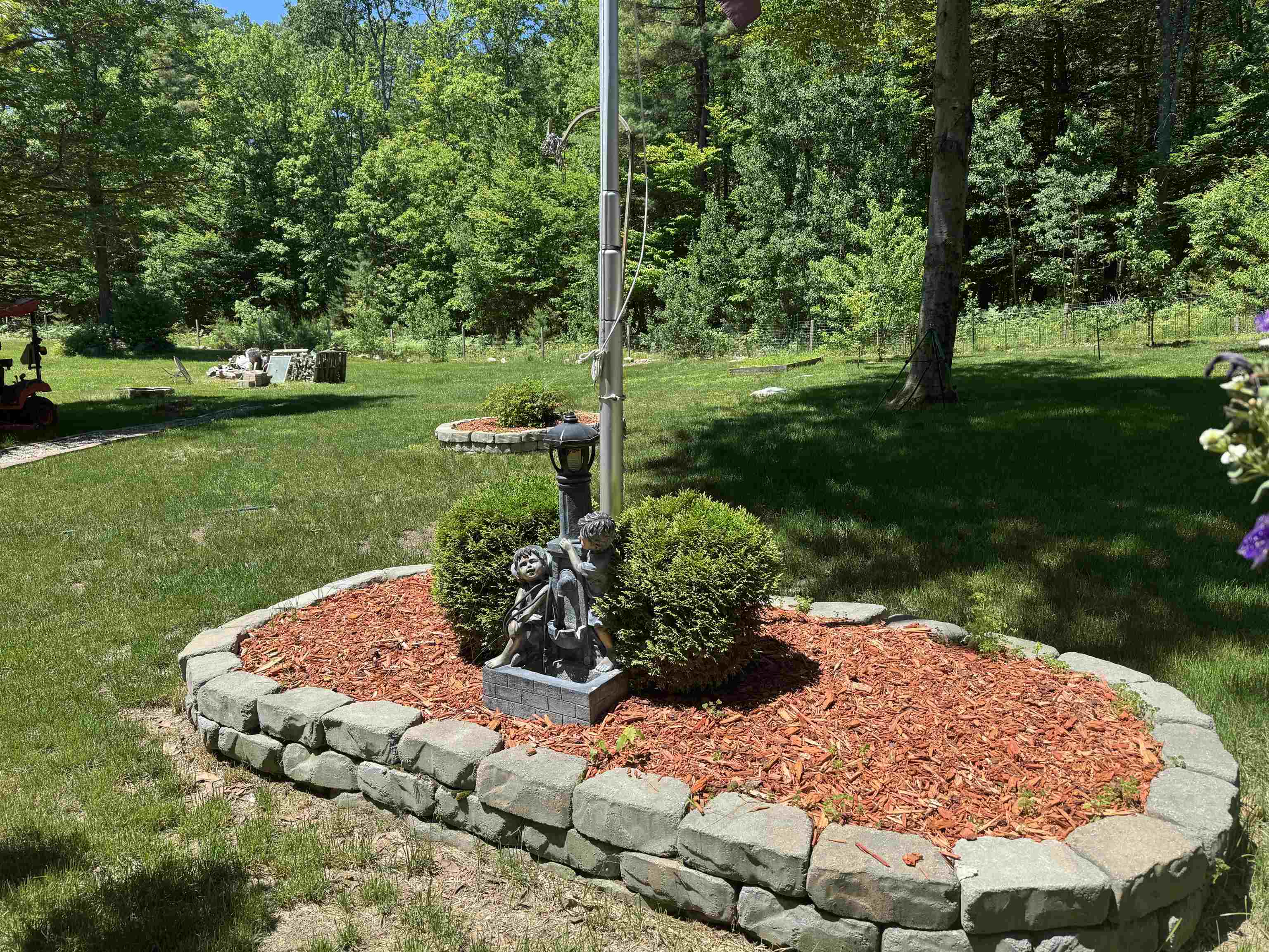 14 Elm St Extension Ossipee, NH 03864 - Photo 2 of 9