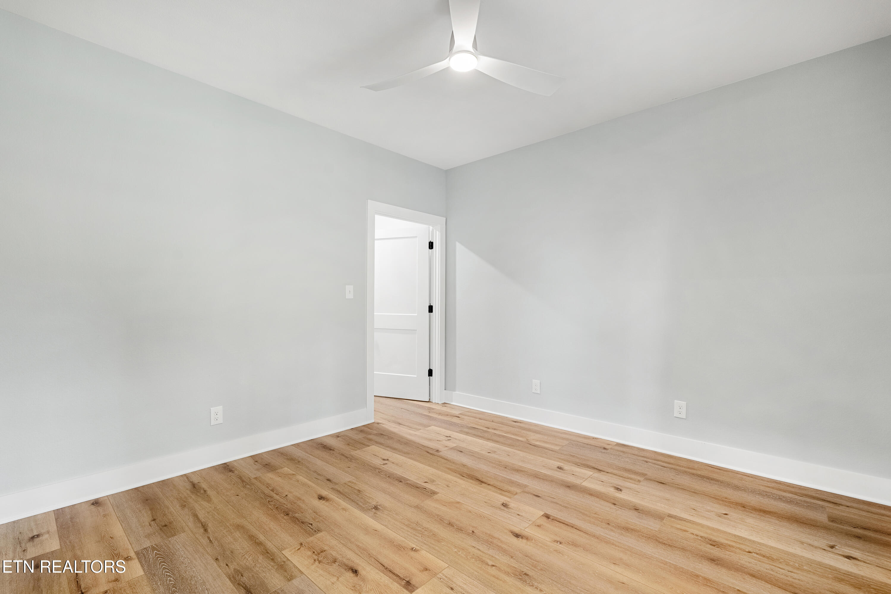 136 Pocola Way Loudon, TN 37774 - Photo 38 of 53 Bedroom 3- Lower Level