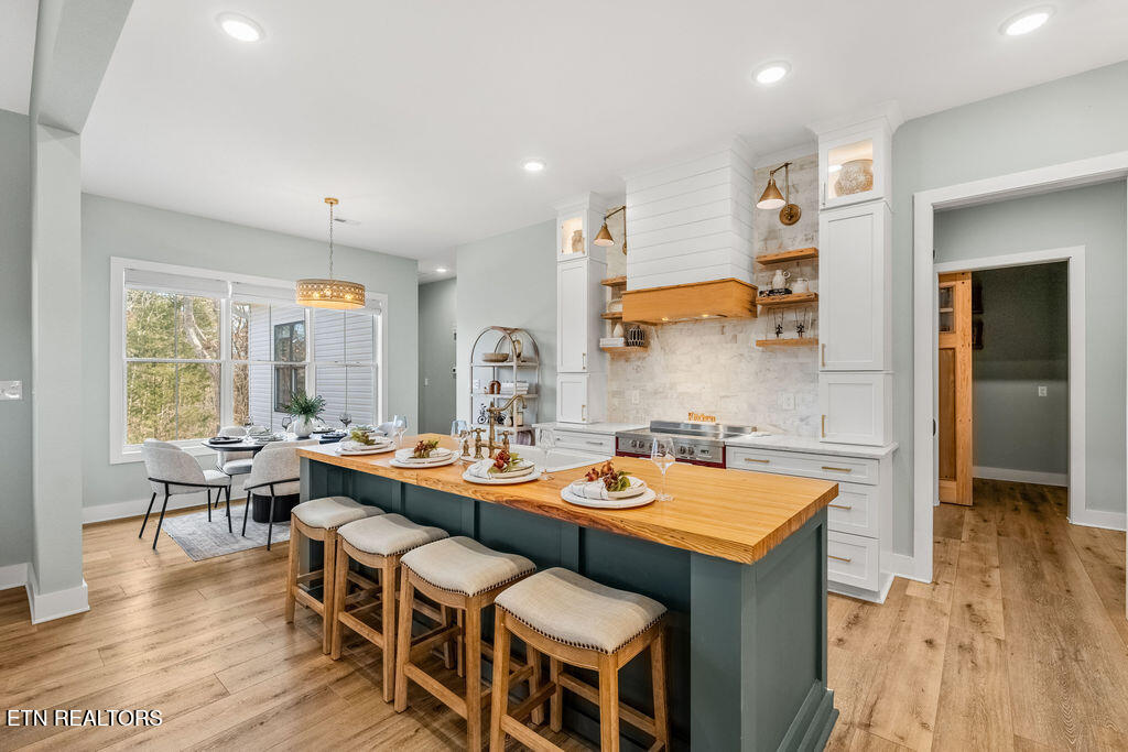 136 Pocola Way Loudon, TN 37774 - Photo 9 of 53 Kitchen