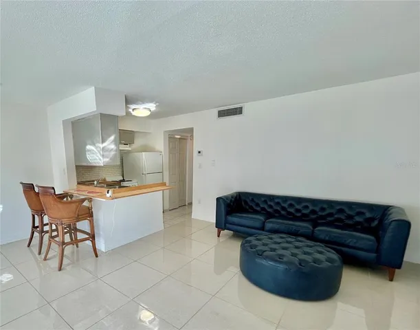 $110,000 | 4035 South School Avenue, Unit B3, Sarasota, FL 34231