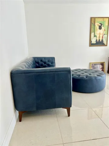 $110,000 | 4035 South School Avenue, Unit B3, Sarasota, FL 34231