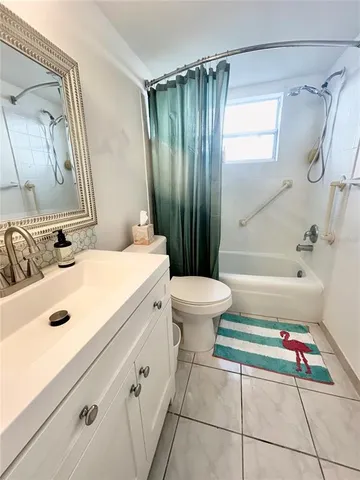 $110,000 | 4035 South School Avenue, Unit B3, Sarasota, FL 34231