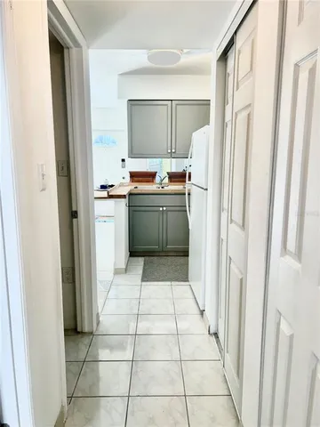 $110,000 | 4035 South School Avenue, Unit B3, Sarasota, FL 34231