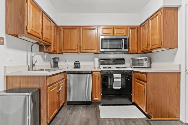 $297,000 | 2S708 Timber Drive, Warrenville, IL 60555