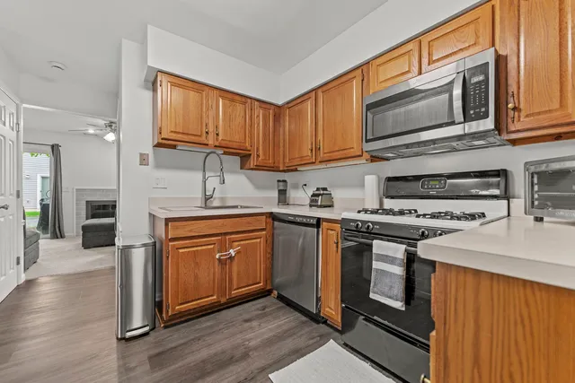 $297,000 | 2S708 Timber Drive, Warrenville, IL 60555