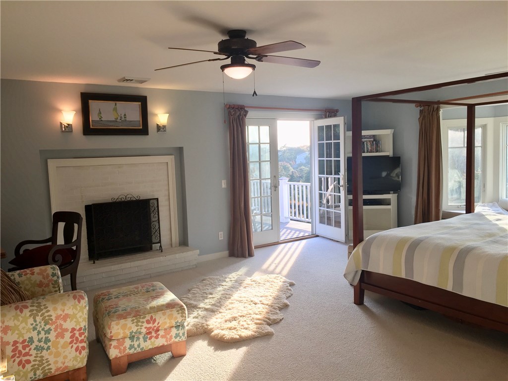 2 Sequan Road Westerly, RI 02891 - Photo 6 of 15