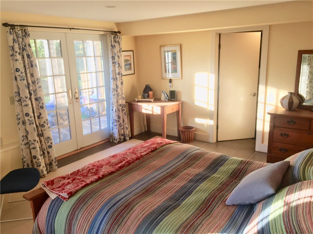 2 Sequan Road Westerly, RI 02891 - Photo 8 of 15