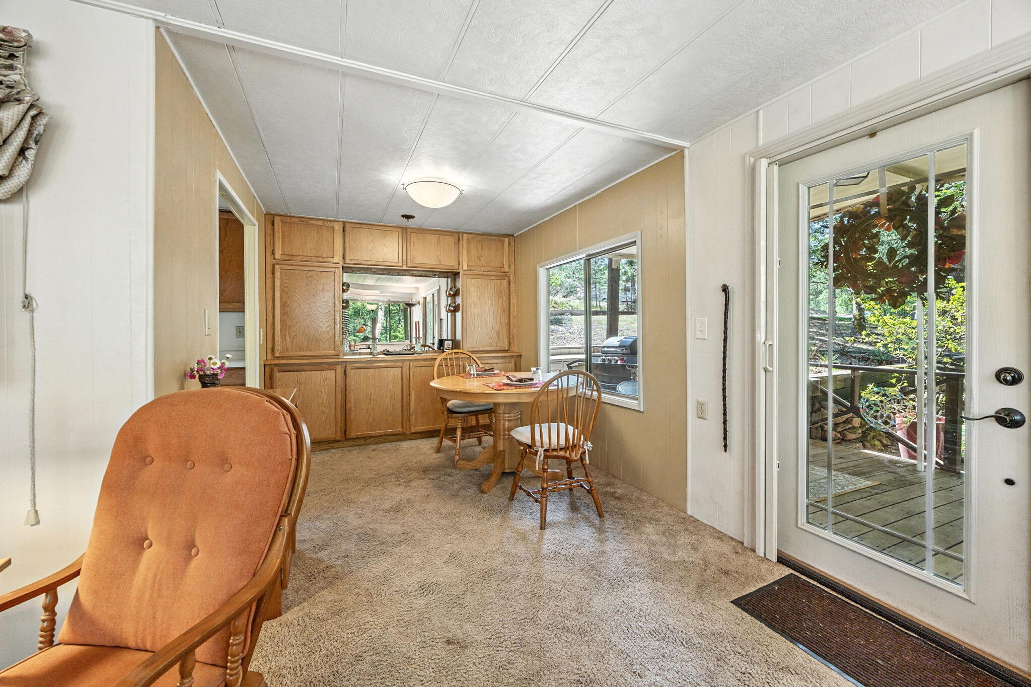 1250 Netherlands Road Trail, OR 97541 - Photo 15 of 50 15-Entry