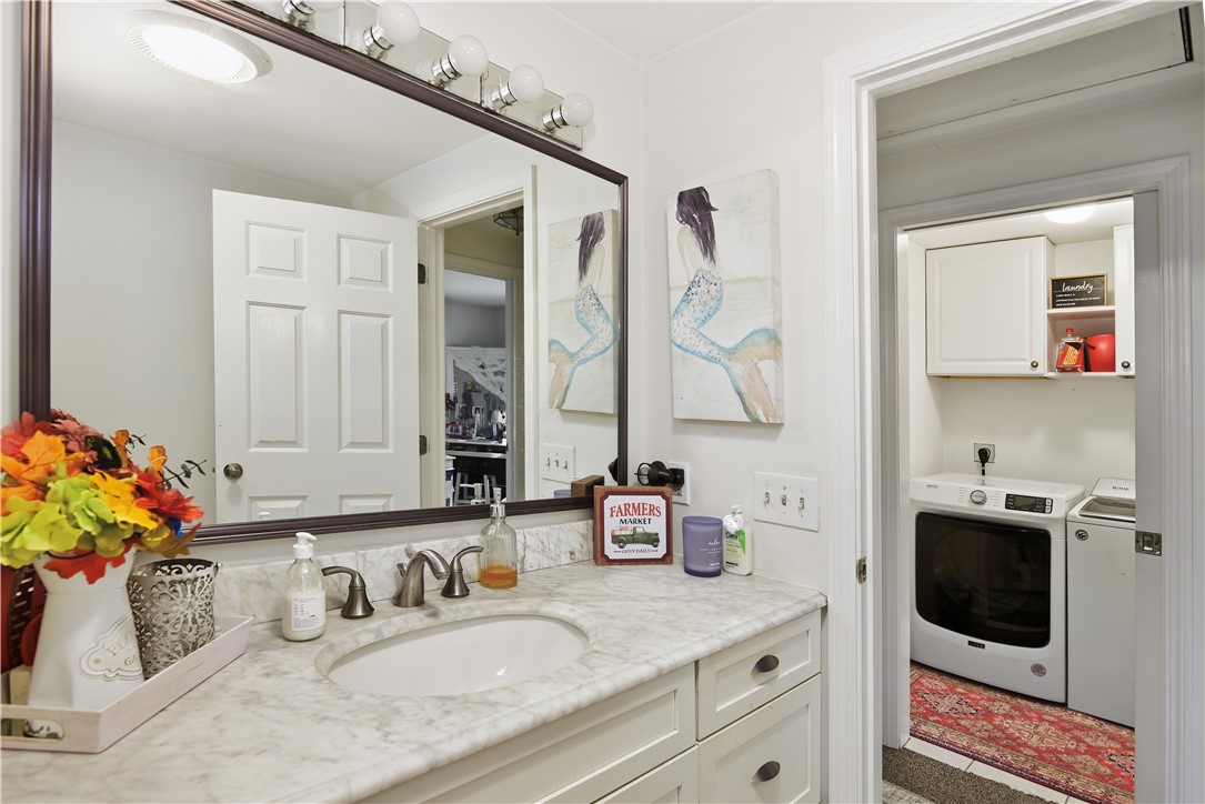 153 Fish Road, Unit 4 Tiverton, RI 02878 - Photo 17 of 31 Gallery Image 17