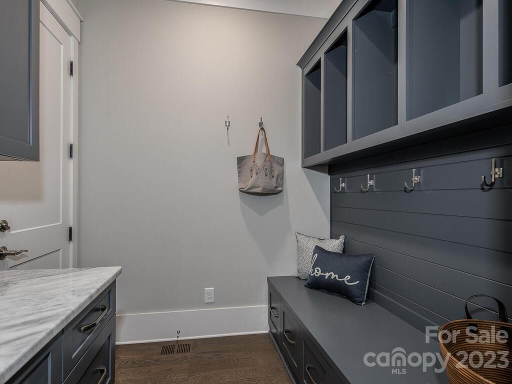 420 Greystone Road Charlotte, NC 28209 - Photo 17 of 43 Gallery Image 17