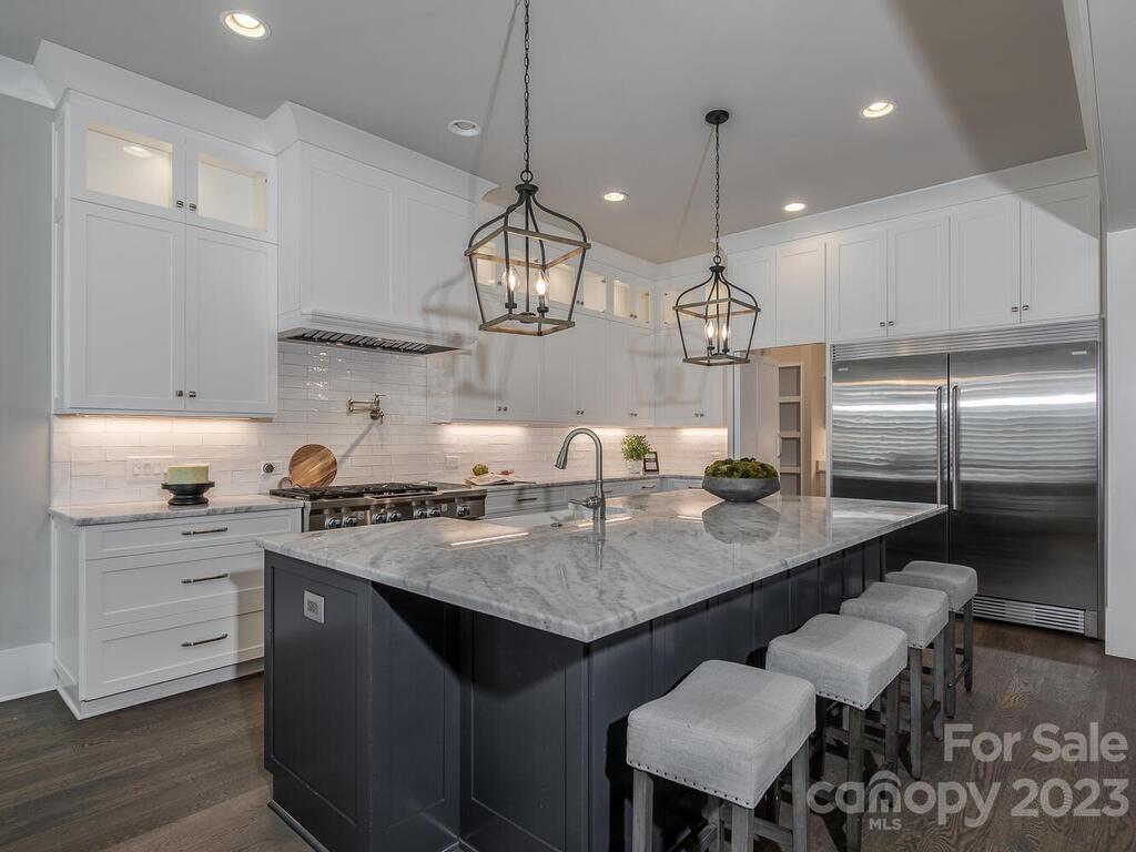 420 Greystone Road Charlotte, NC 28209 - Photo 10 of 43 Gallery Image 10