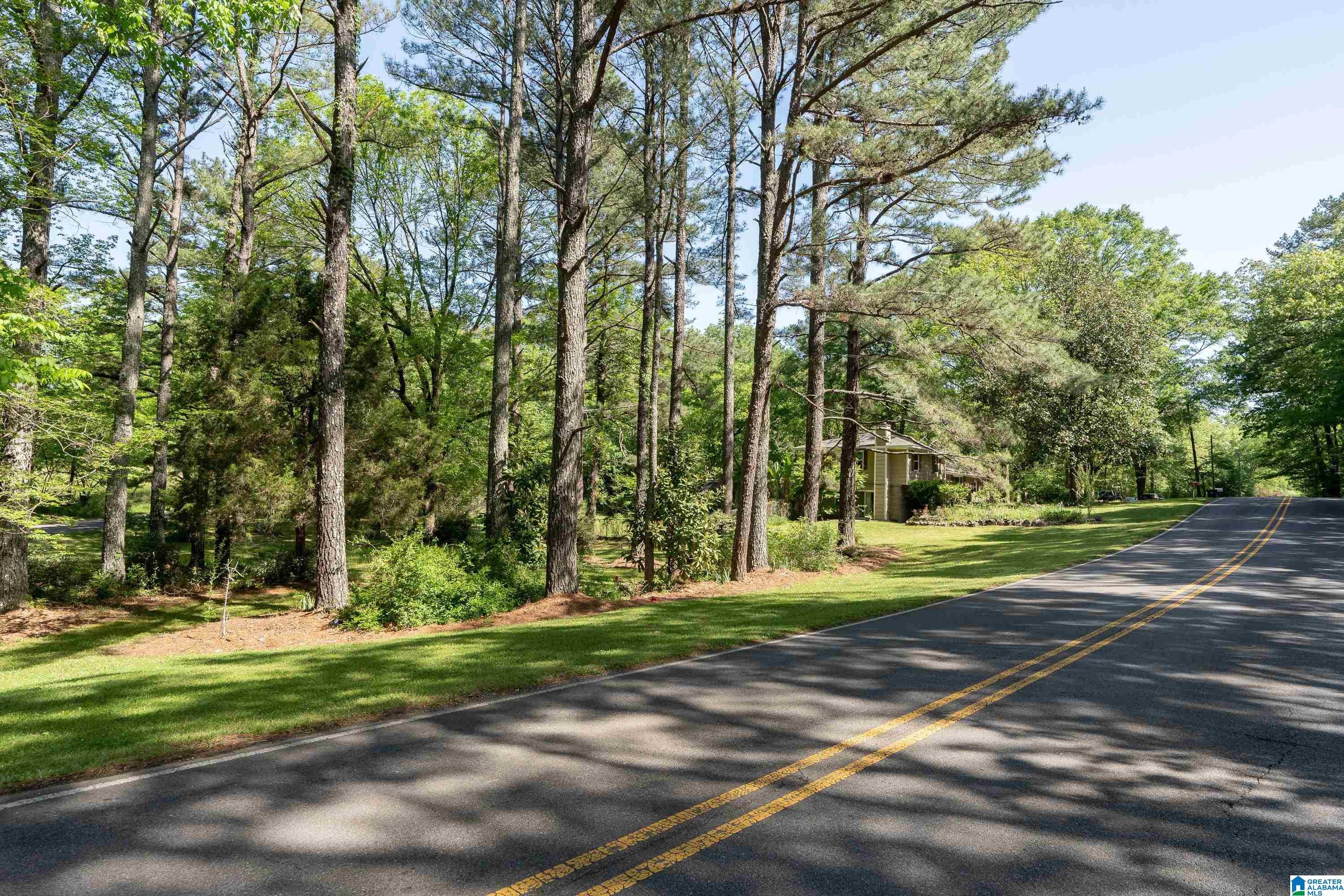 1859 Rex Lake Road Leeds, AL 35094 - Photo 4 of 34