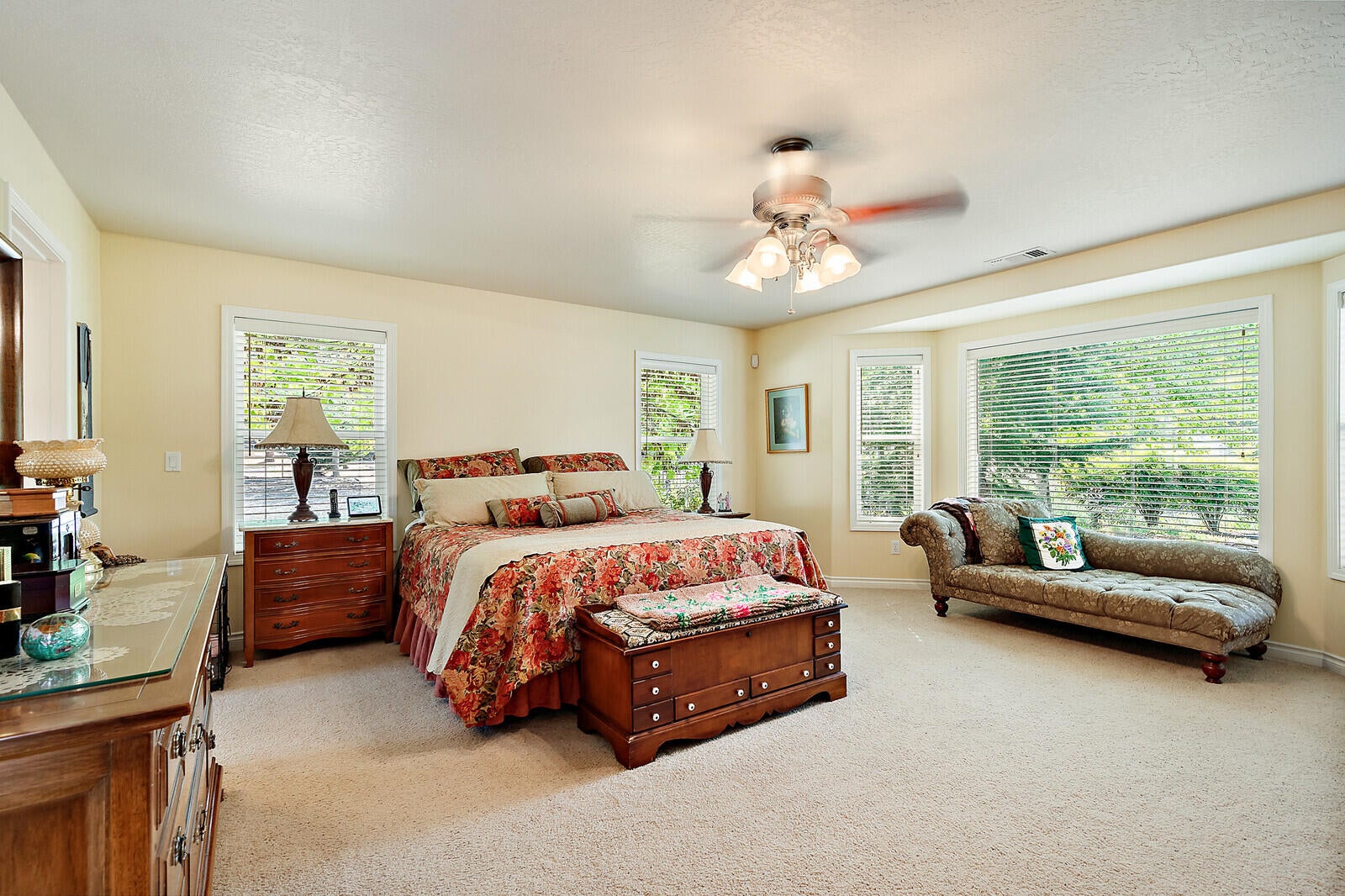12378 Blackwell Road Central Point, OR 97502 - Photo 13 of 67 59_BR_59_mls