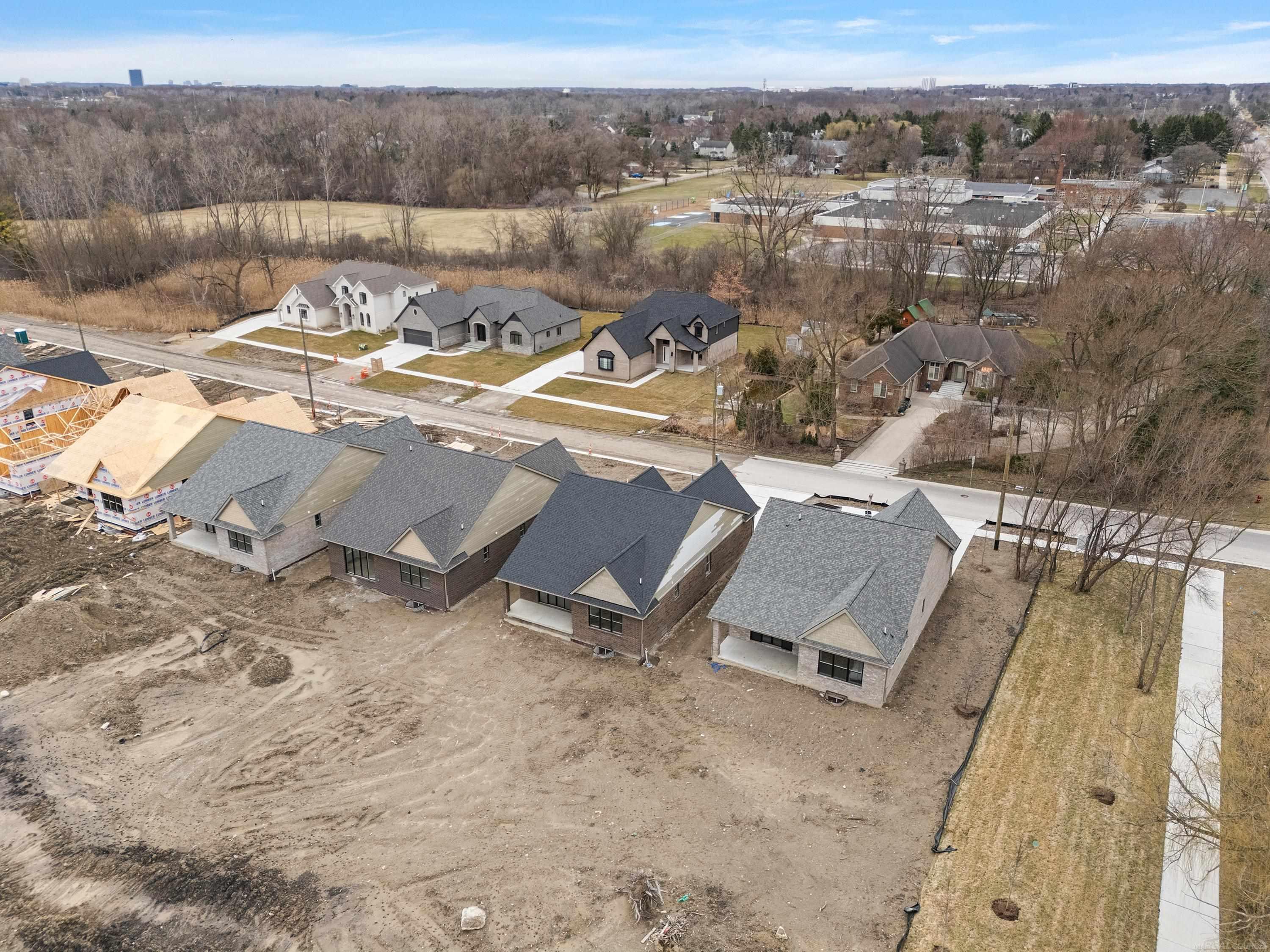 5871 Everton Court Troy, MI 48085 - Photo 34 of 35