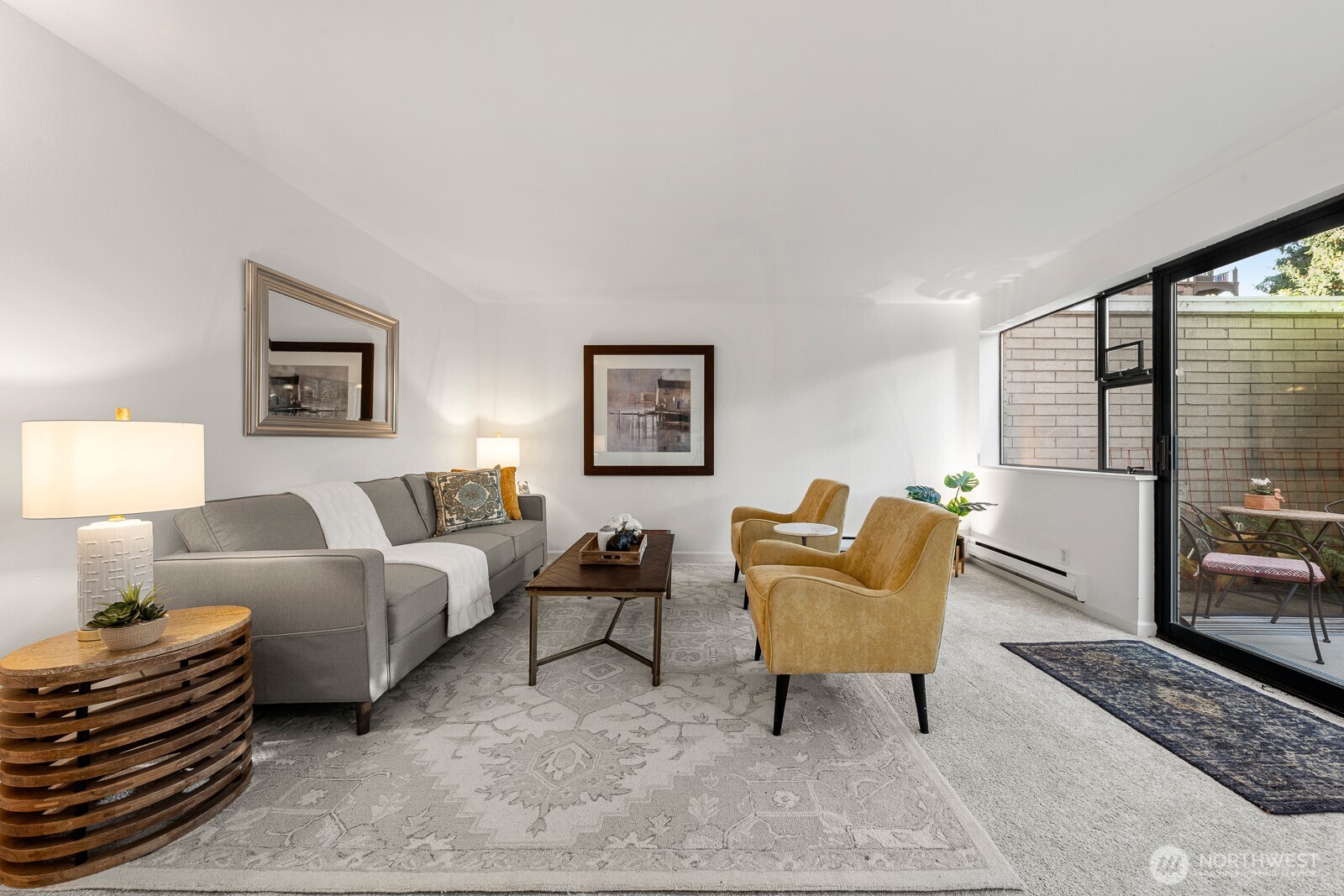 912 3rd Avenue West, Unit 101 Seattle, WA 98119 - Photo 4 of 27