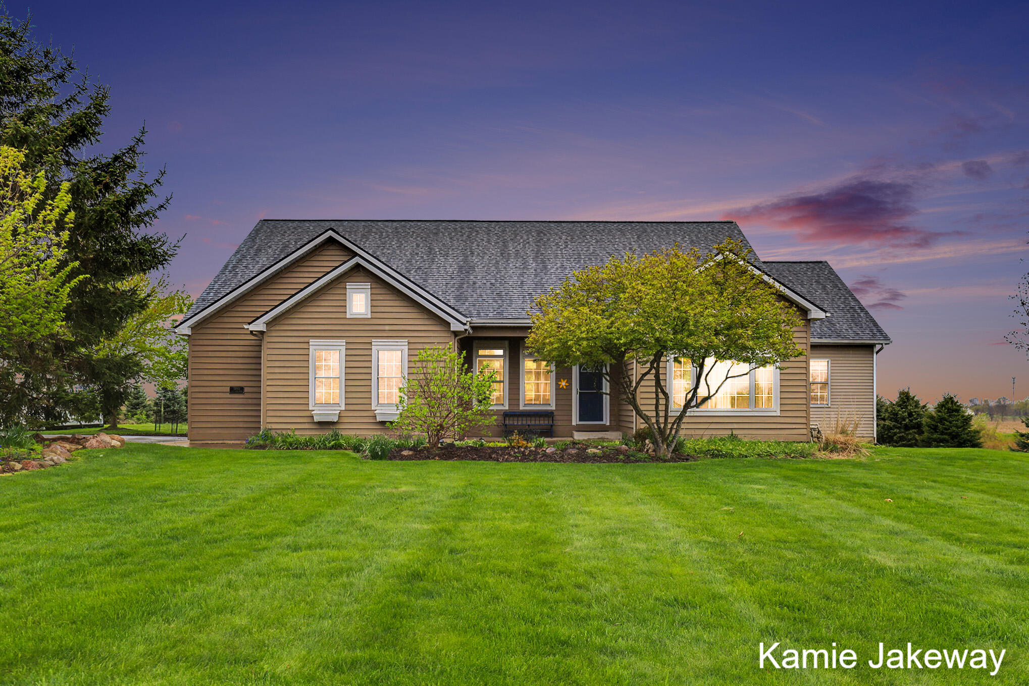 5093 Clear Ridge