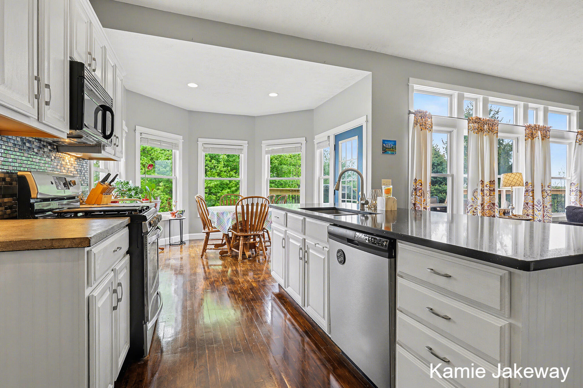 5093 Clear Ridge Drive Ada, MI 49301 - Photo 12 of 41 kitchen