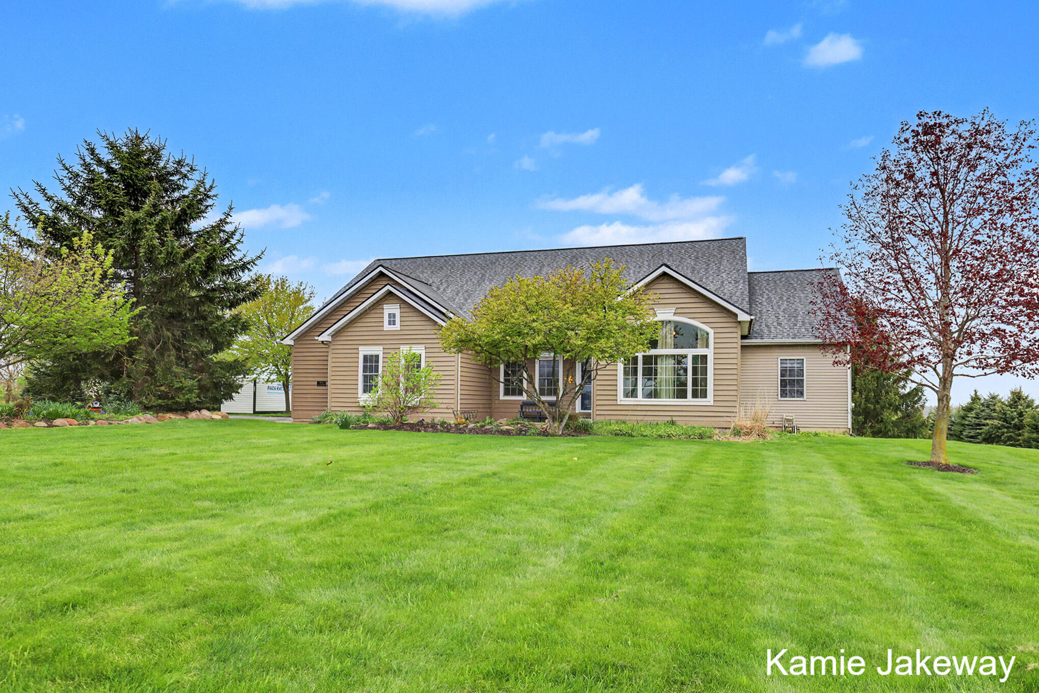 5093 Clear Ridge Drive Ada, MI 49301 - Photo 3 of 41 5093 Clear Ridge