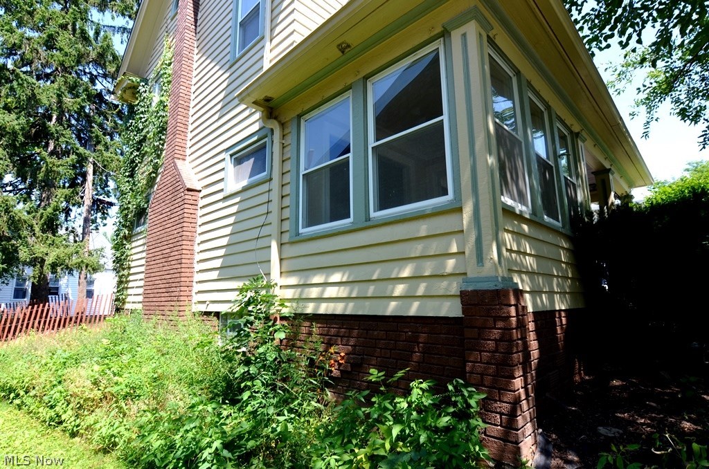 3251 Berkeley Road Cleveland, OH 44118 - Photo 15 of 18