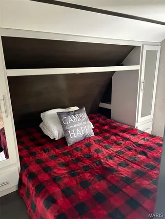 $39,900 | 87 Rocky Ridge Road, New Florence, MO 63363