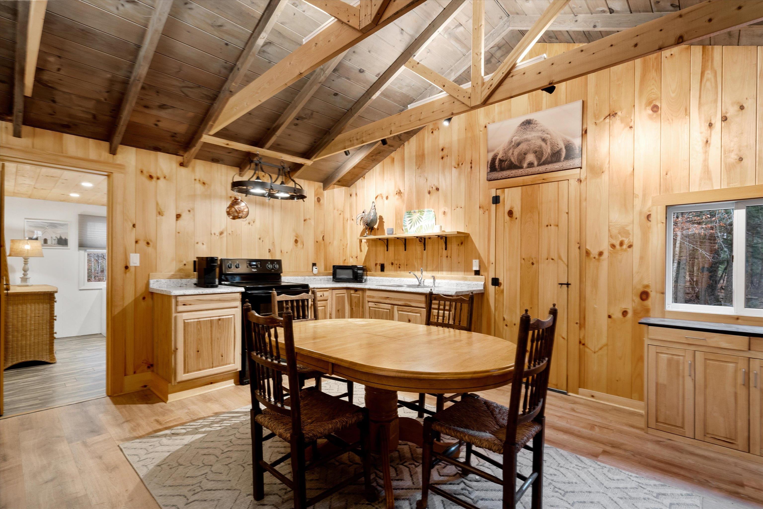 43-45 Elm Street Bristol, NH 03222 - Photo 11 of 48