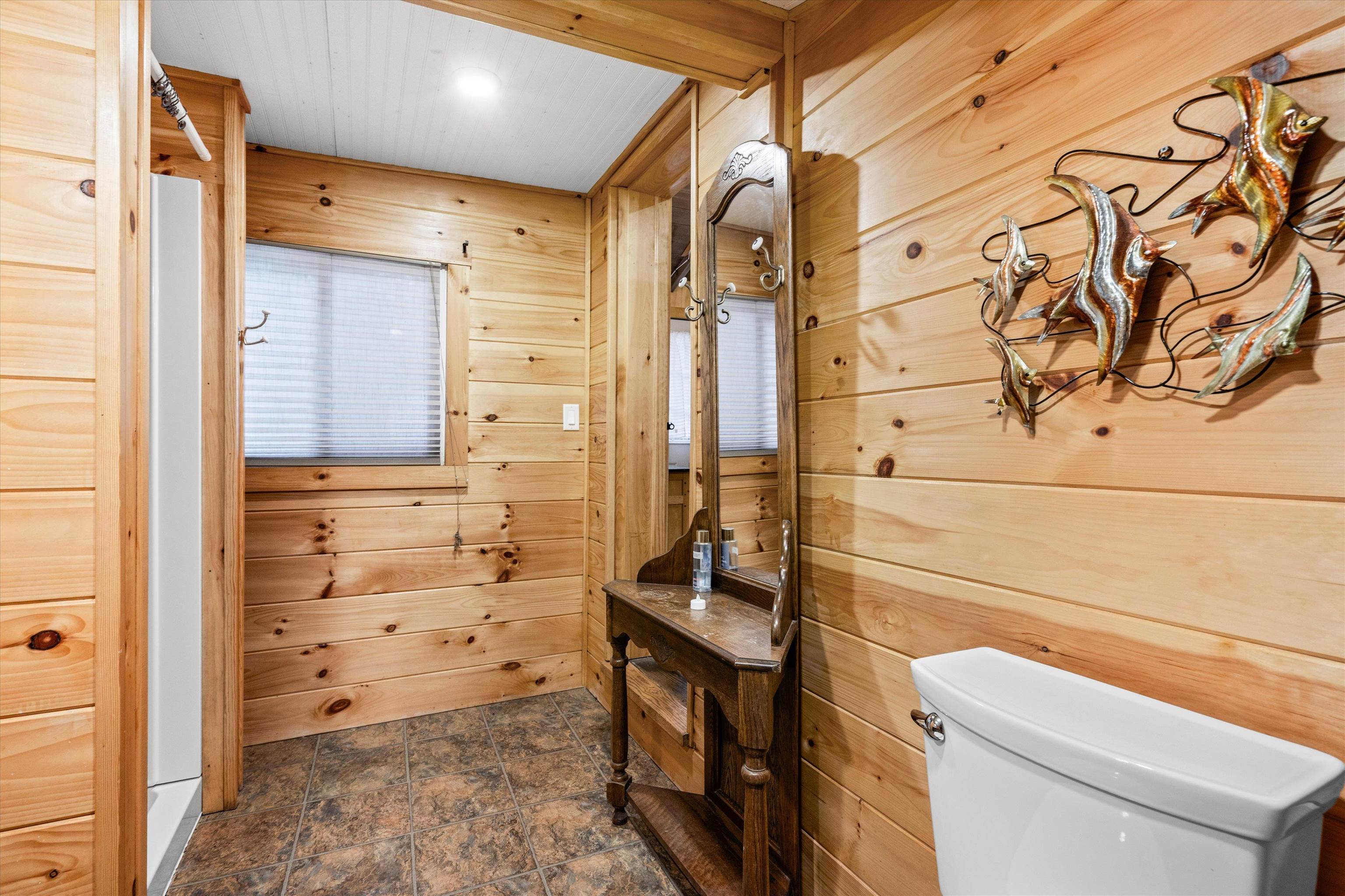 43-45 Elm Street Bristol, NH 03222 - Photo 20 of 48