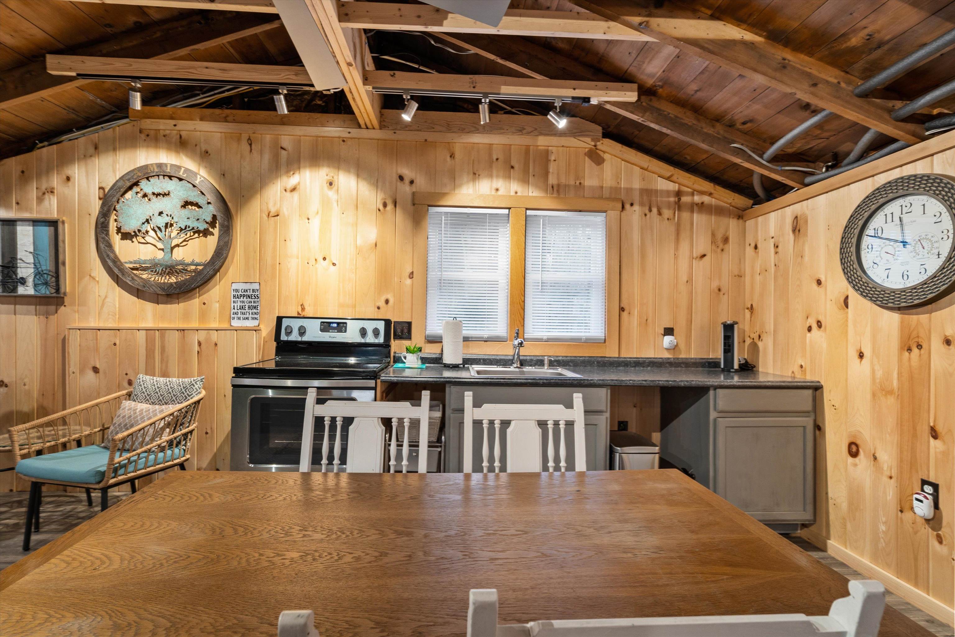 43-45 Elm Street Bristol, NH 03222 - Photo 36 of 48