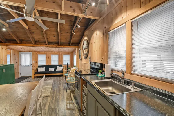 $520,000 | 43-45 Elm Street, Bristol, NH 03222