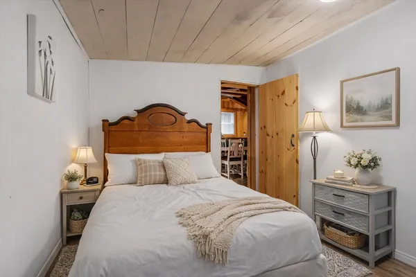 $520,000 | 43-45 Elm Street, Bristol, NH 03222