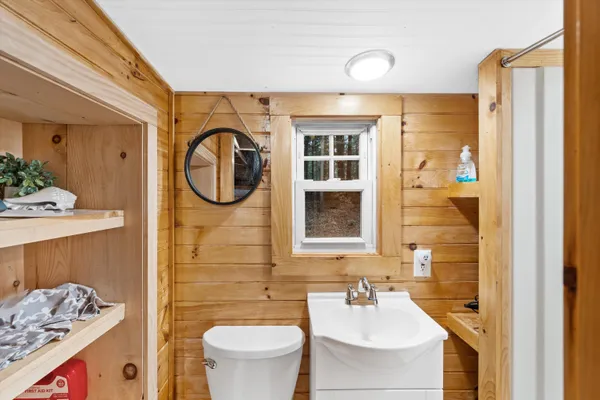 $520,000 | 43-45 Elm Street, Bristol, NH 03222