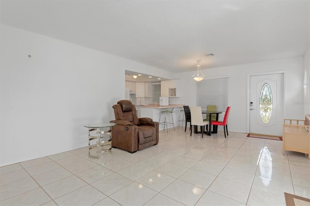 8126 Riverside Drive Punta Gorda, FL 33982 - Photo 4 of 38 Gallery Image 4