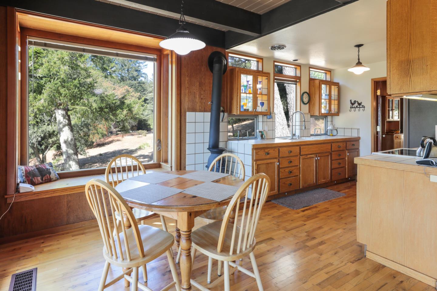 22912 Summit Road Los Gatos, CA 95033 - Photo 10 of 27 Gallery Image 10
