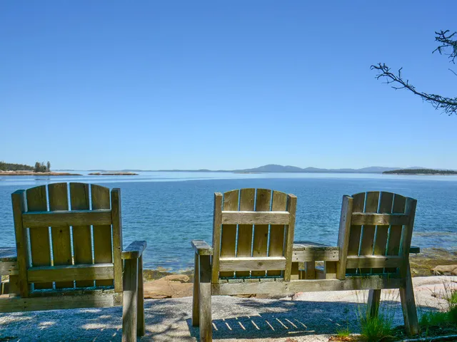 $485,000 | 70 Island Retreat Road, Swans Island, ME 04685